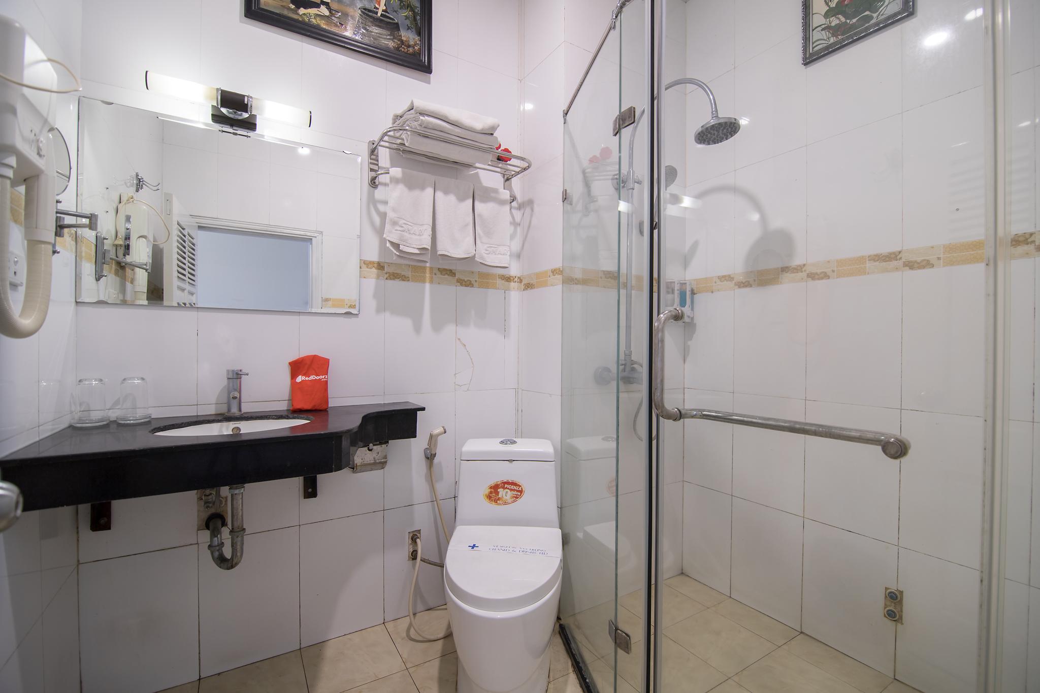 האנוי Home Hotel Truong Cong Giai מראה חיצוני תמונה